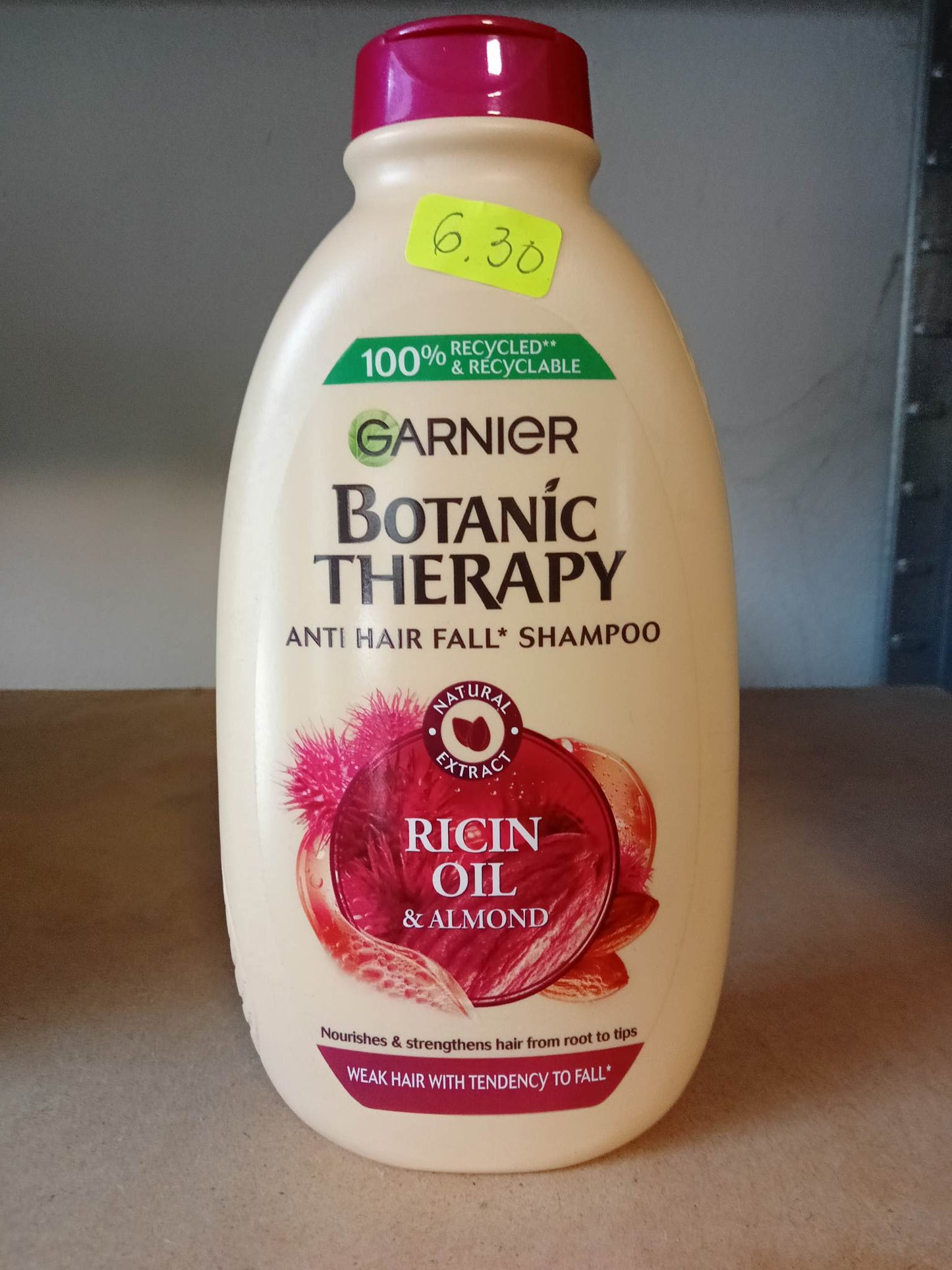 Шампоан за слаба коса,склонна към косопад,поради накъсване,с рициново и органично бадемово масло,400ml