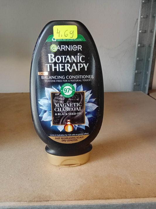 Балсам за суха коса и скалп,която се омазнява бързо,с активен въглен и хидратиращо масло, 200ml