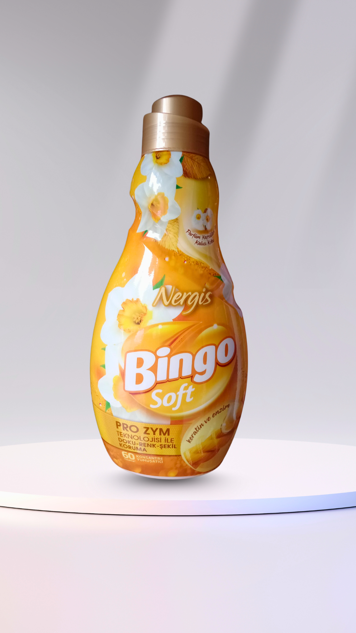 Омекотител Bingo Soft с аромат на нарцис - 60 пранета