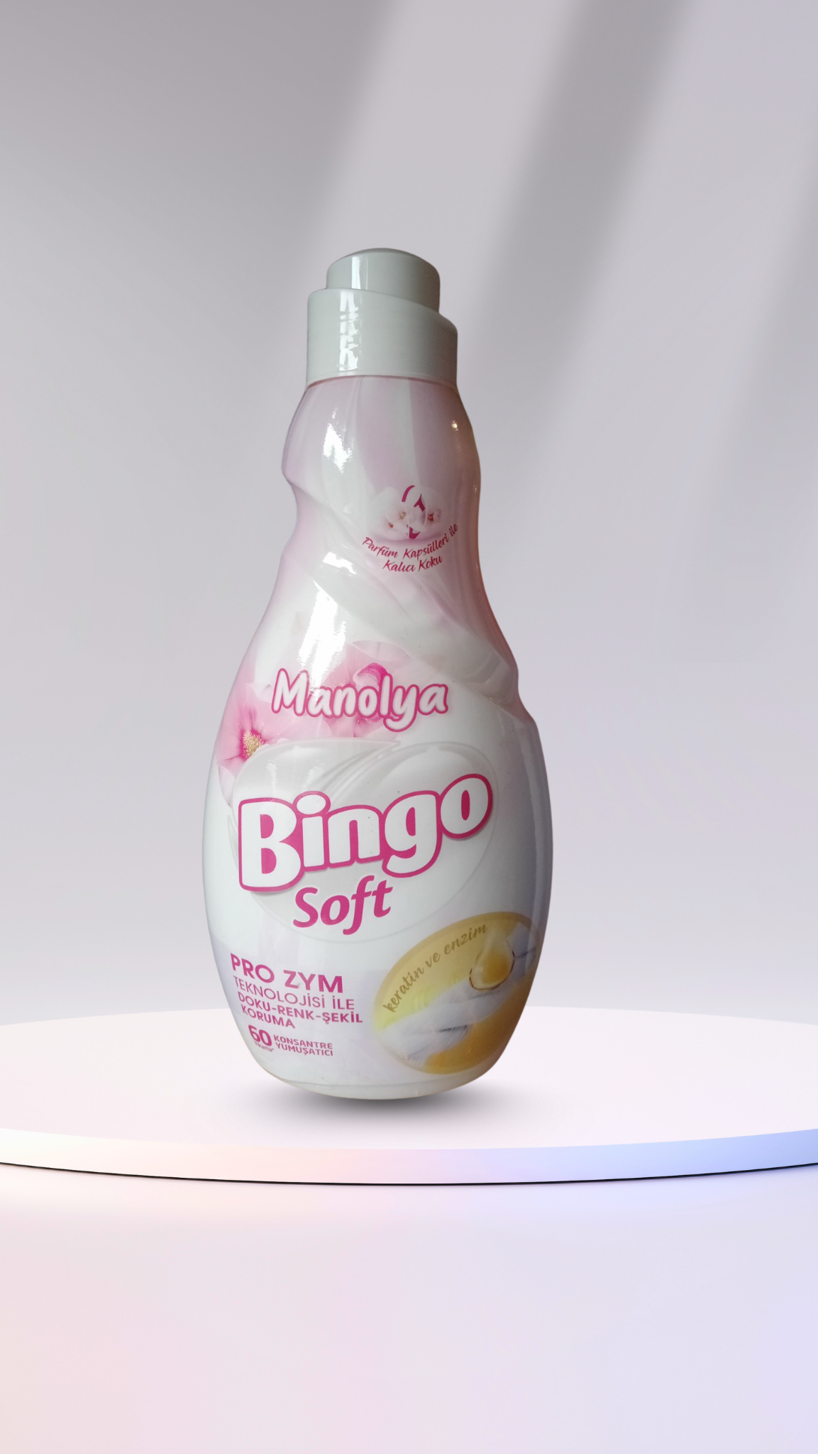 Омекотител Bingo Soft с аромат на  магнолия - 60 пранета